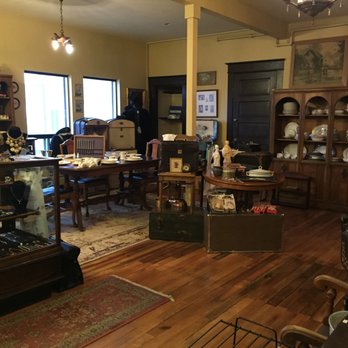 Second Hand Solutions Thrift Store - Upstairs antique room - Thrift Stores Near Me - Vancouver, Washington