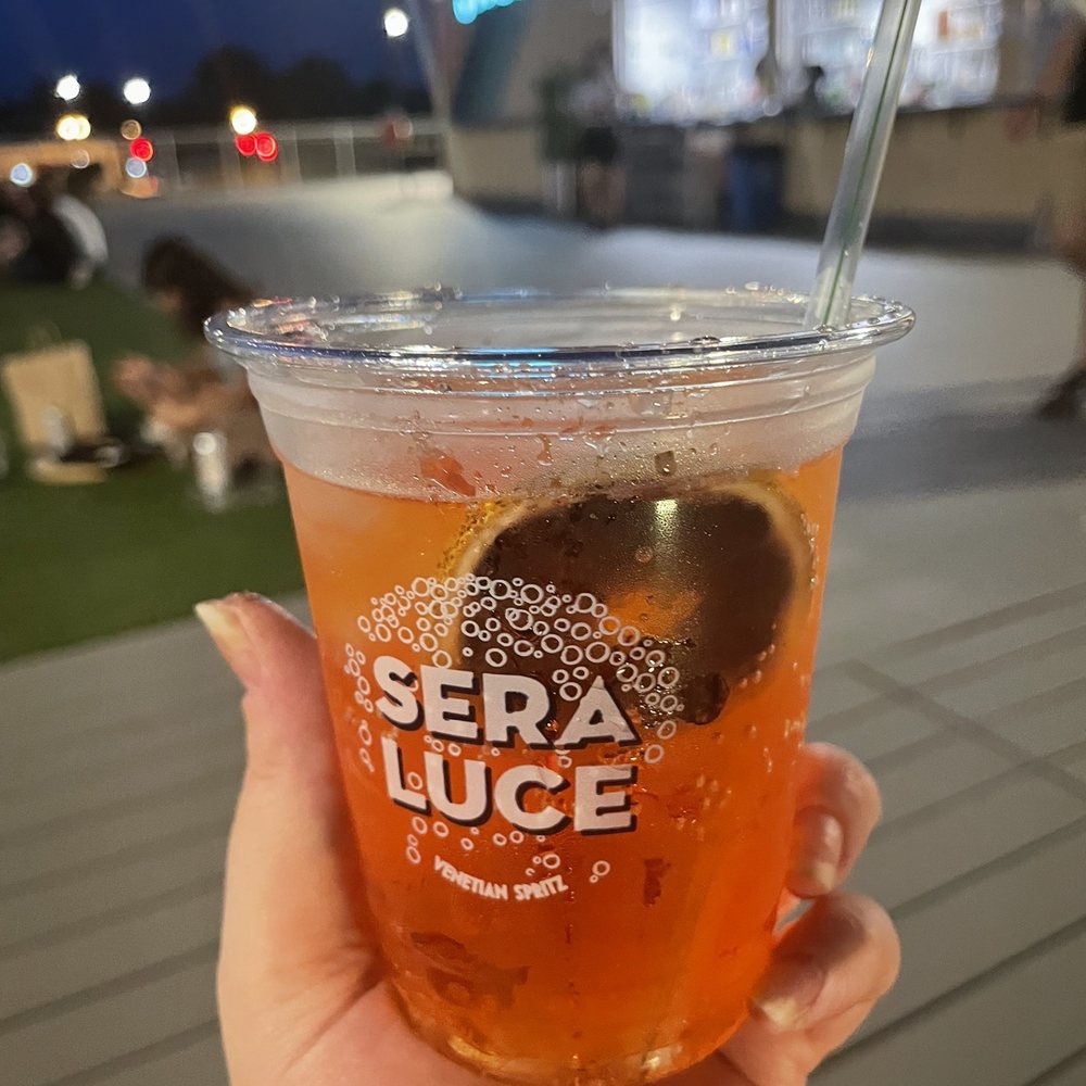 Hi-Lawn - Spritz - Cocktail Bars Near Me - Washington, DC, District of Columbia
