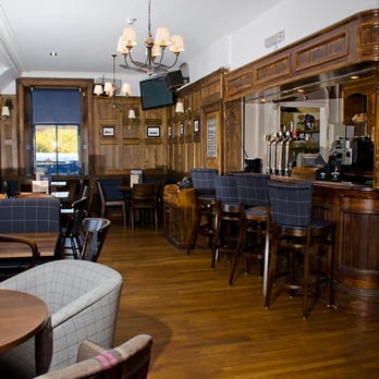 Ryrie's Bar - Upstairs @ Ryrie's - Ryrie's - Pubs Near Me - Edinburgh, EDH Ryrie's Bar - Upstairs @ Ryrie's - Ryrie's - Pubs Near Me - Edinburgh, EDH