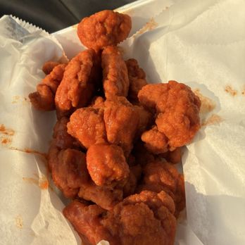 Keith's Pizza-South - Wings - Pizza Near Me - Bemidji, Minnesota