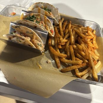 Buffalo Wild Wings - Street tacos/fries with desert heat seasoning - Sports Bars Near Me - Oklahoma City, Oklahoma