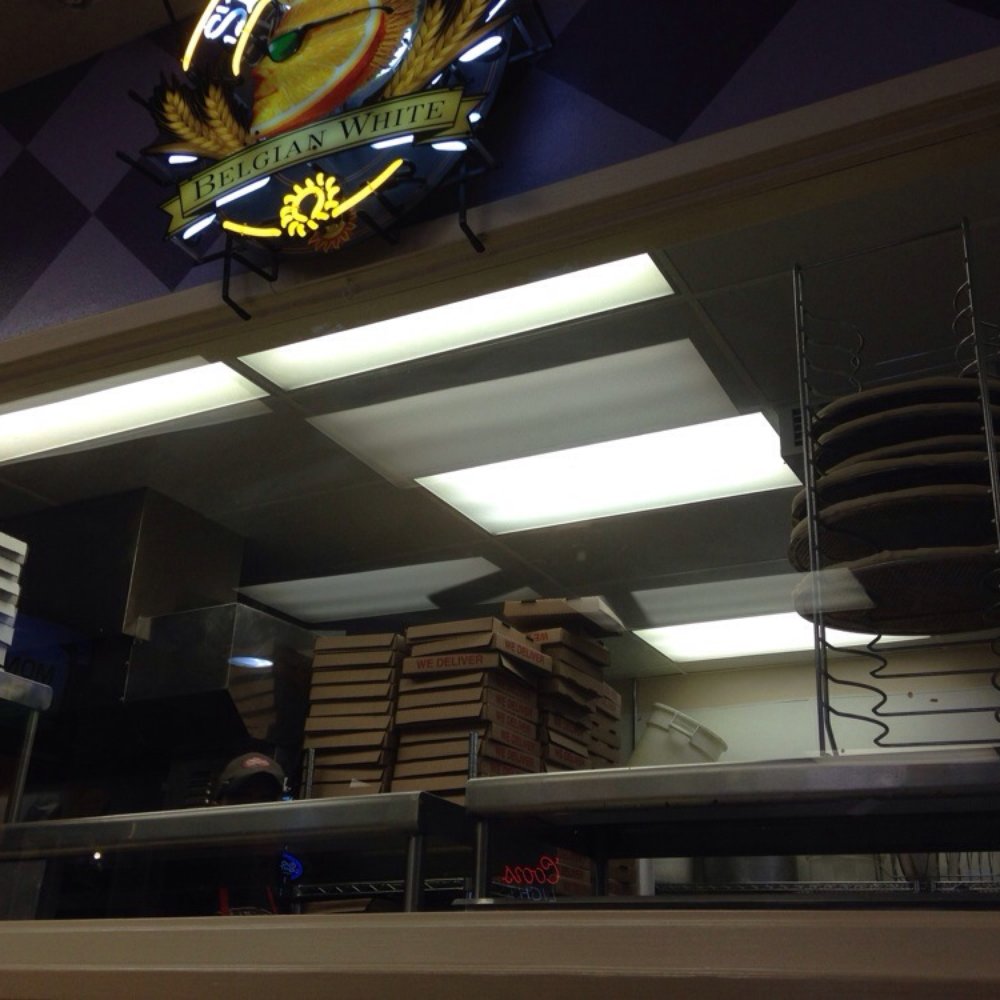 Baldwin Park Pizza - Window to the kitchen...  Where all the magic happens! - Pizza Near Me - Baldwin Park, California