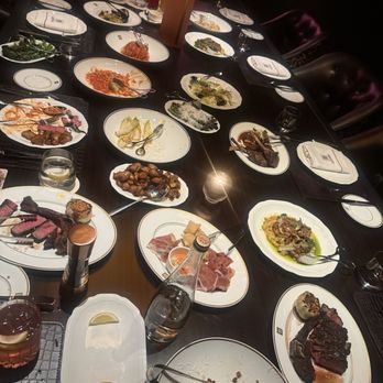 Harbour 60 - Steakhouses Near Me - Toronto, Ontario