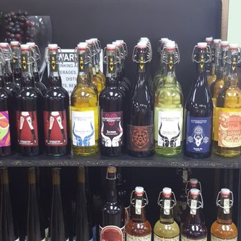 Craft Beer Hop Stop - Beer, Wine & Spirits Near Me - Phoenix, Arizona Craft Beer Hop Stop - Beer, Wine & Spirits Near Me - Phoenix, Arizona