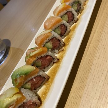 Sushi Enya - Pasadena - Lemon Roll - Sushi Bars Near Me - Pasadena, California