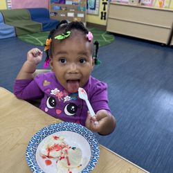 Pure joy and sweet treats! Moments like these highlight the positive, engaging environment we foster for every child.