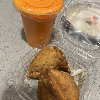 Bombay Masala Indian Dining - Mango lassi and Samosa Chicken + samosa veggie - Indian Near Me - Brooklyn, New York Bombay Masala Indian Dining - Mango lassi and Samosa Chicken + samosa veggie - Indian Near Me - Brooklyn, New York
