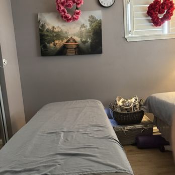 Magnolia Massage & Spa - Massage room - Skin Care Near Me - Kapolei, Hawaii