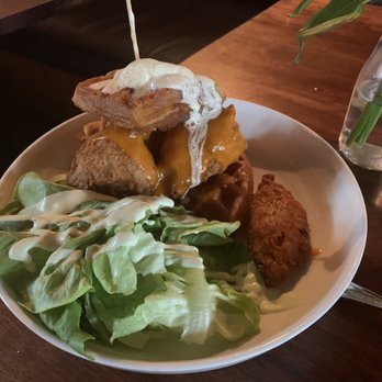 Engine Room - Chicken N' Waffles - Southern Near Me - Mystic, Connecticut