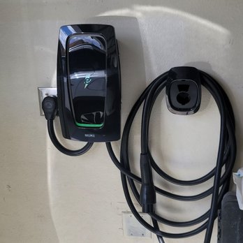 Top Rank Electric - Electric car charger - Electricians Near Me Top Rank Electric - Electric car charger - Electricians Near Me