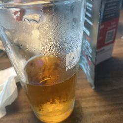 Parry's Pizzeria & Taphouse - This place is chitty chitty bang bang. Boring as Fuc! Beers sucks ass. Food is mediocre. Service is great.