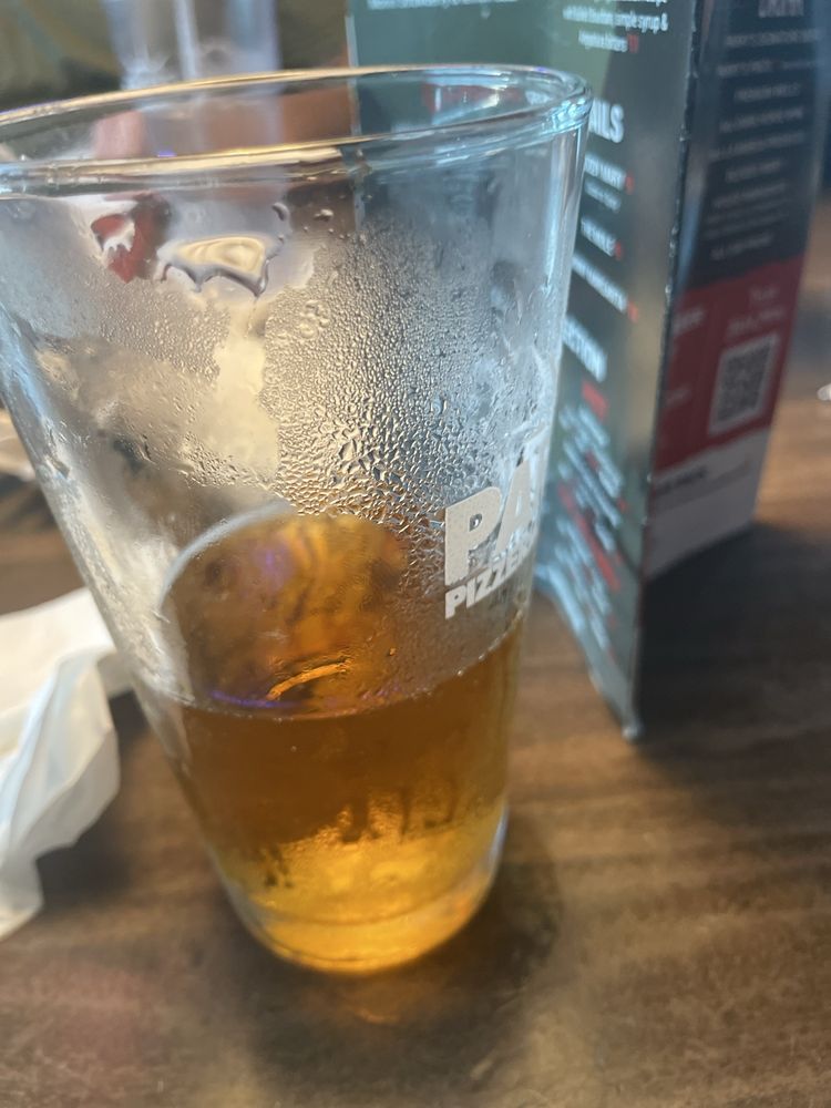 Parry’s Pizzeria & Taphouse