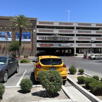 Galaxy Theatres Cannery - Convenient parking - Cinema Near Me - North Las Vegas, Nevada Galaxy Theatres Cannery - Convenient parking - Cinema Near Me - North Las Vegas, Nevada