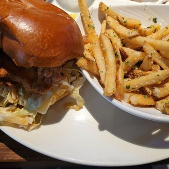 Yard House - Nashville Hot Chicken Sandwich with truffle fries - New American Near Me - Boston, Massachusetts