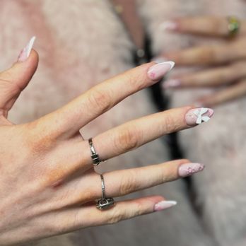 Lamint - Gel X and nail art by Lee - Nail Salons Near Me - Chicago, Illinois Lamint - Gel X and nail art by Lee - Nail Salons Near Me - Chicago, Illinois