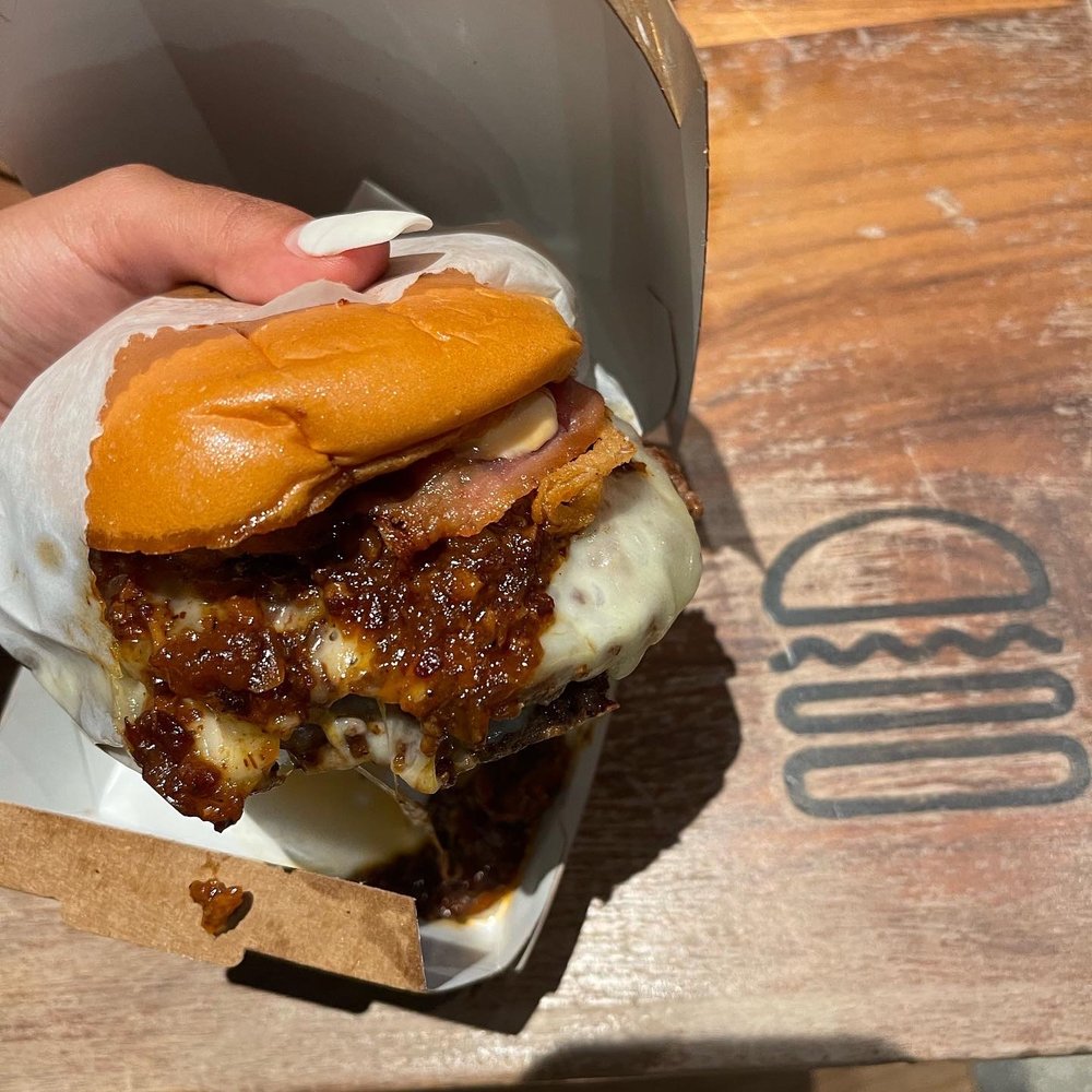 Shake Shack Long Beach - Burgers Near Me - Long Beach, California Shake Shack Long Beach - Burgers Near Me - Long Beach, California
