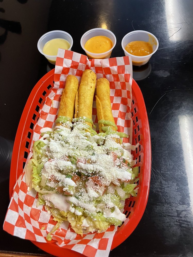 Las Brasas Tacos & Salsas