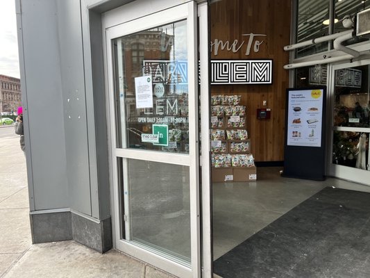 Whole Foods Market by null