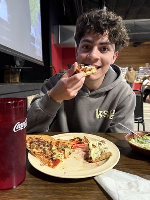 Larry's Pizza by null