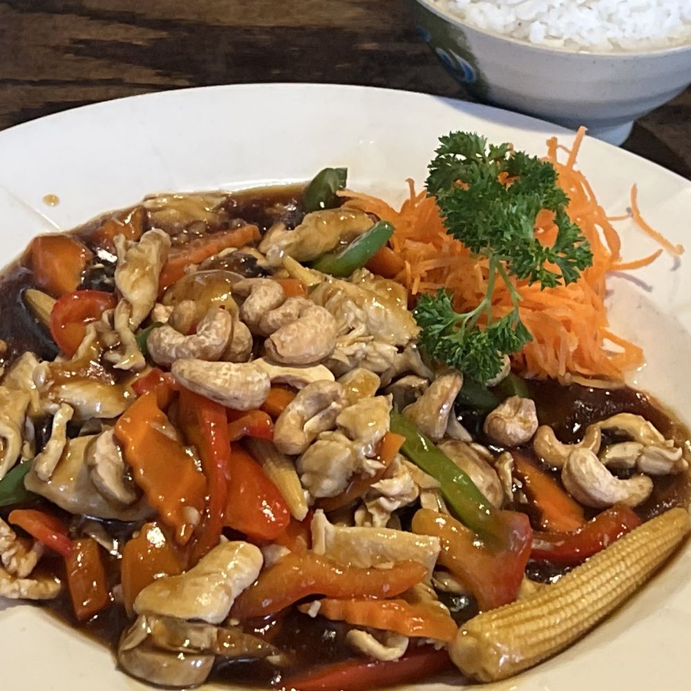 Cashew Nut chicken