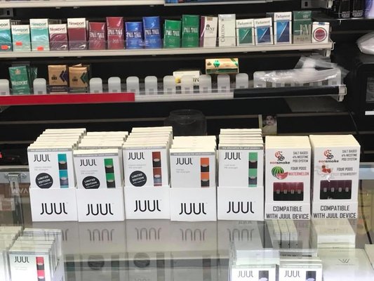 SOUTHIE SMOKE SHOP by null