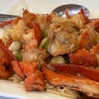 Golden Sand Harbor - Lobster e-noodles. - Dim Sum Near Me - Dublin, California Golden Sand Harbor - Lobster e-noodles. - Dim Sum Near Me - Dublin, California