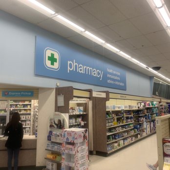 Walgreens - a pharmacy store with customers - Drugstores Near Me - Campbell, California Walgreens - a pharmacy store with customers - Drugstores Near Me - Campbell, California