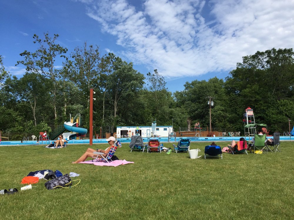 LAKE HIAWATHA SWIM CLUB Updated September 2024 Lake Shore Dr