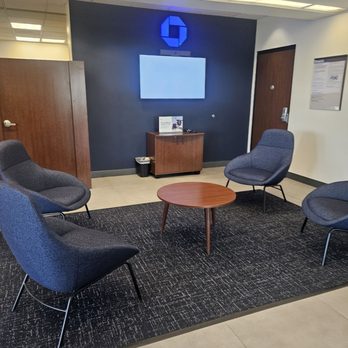 Chase Bank - Waiting area - Banks & Credit Unions Near Me - Granada Hills, California Chase Bank - Waiting area - Banks & Credit Unions Near Me - Granada Hills, California