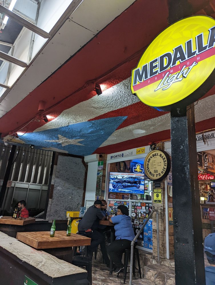 Tropical Souvenir and Liquor Store