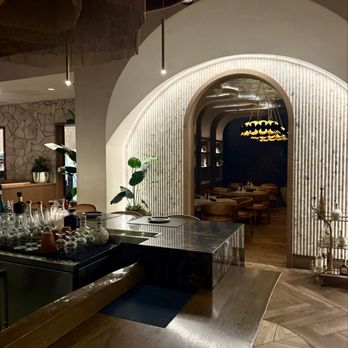 Caló Kitchen + Tequila - Cocktail Bars Near Me - Costa Mesa, California Caló Kitchen + Tequila - Cocktail Bars Near Me - Costa Mesa, California