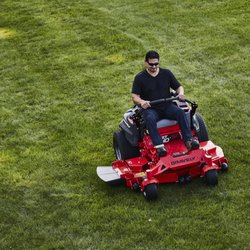 Festi's Power Equipment and Oil - Gravely Zero Turn Mower