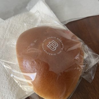 Paris Baguette - Choux cream bread - Bakeries Near Me - Honolulu, Hawaii Paris Baguette - Choux cream bread - Bakeries Near Me - Honolulu, Hawaii