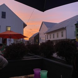 Auburn Plaza Bar & Lounge