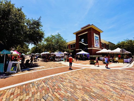 Winter Garden Downtown Pavilion and Farmers Market by null
