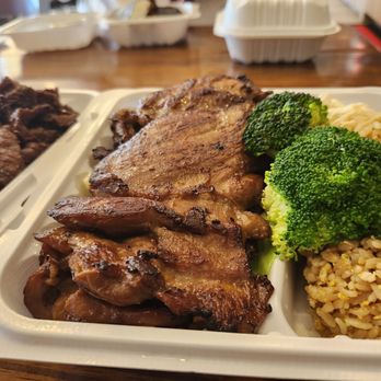 Aloha Hawaiian BBQ - Hawaiian BBQ Chicken plate - Seafood Near Me - Tallahassee, Florida Aloha Hawaiian BBQ - Hawaiian BBQ Chicken plate - Seafood Near Me - Tallahassee, Florida