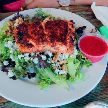Cafe Eleven - Blackened Salmon Salad - Bubble Tea Near Me - Saint Augustine, Florida