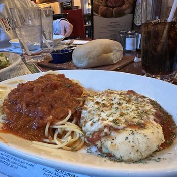 The Old Spaghetti Factory - Chicken Parmigiana - Italian Near Me - Fairfield, Ohio