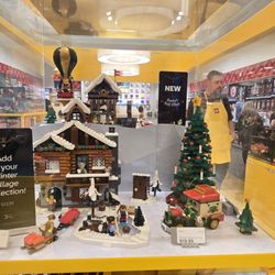 The Lego Store - Christmas Lego