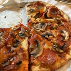 Mossy Ledge Spirits - Pepperoni & mushroom