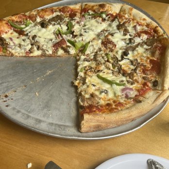 Fellini's Pizza - Pizza Near Me - Atlanta, Georgia Fellini's Pizza - Pizza Near Me - Atlanta, Georgia