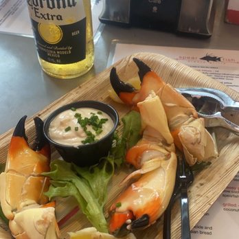 Spearfish Grille - Stone crab - Seafood Near Me - Sarasota, Florida Spearfish Grille - Stone crab - Seafood Near Me - Sarasota, Florida
