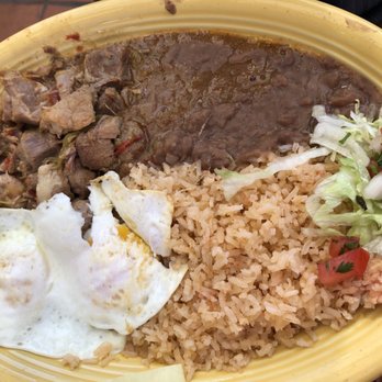 Pepe's Mexican Restaurant - Chili verde and eggs breakfast - Mexican Near Me - Goleta, California