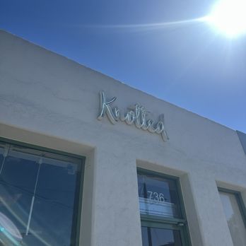 Cafe Knotted Arts District - Outside - Donuts Near Me - Los Angeles, California Cafe Knotted Arts District - Outside - Donuts Near Me - Los Angeles, California