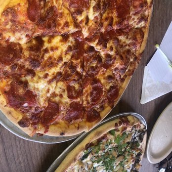 Star Pizza - Pizza Near Me - Houston, Texas Star Pizza - Pizza Near Me - Houston, Texas