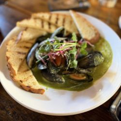 Hungry Goat Scratch Kitchen & Wine Bar - Mussels