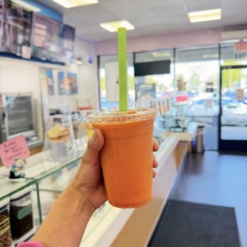 Creamy Scoop - Refreshment in a cup! Beat the heat with one of our vibrant, freshly made fruit smoothies. - Ice Cream & Frozen Yogurt Near Me - Vallejo, California Creamy Scoop - Refreshment in a cup! Beat the heat with one of our vibrant, freshly made fruit smoothies. - Ice Cream & Frozen Yogurt Near Me - Vallejo, California