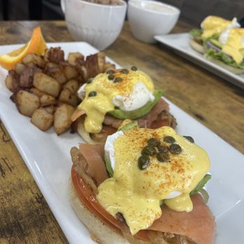 Brunch Point - Lox Benedict with Home Style Potato - Breakfast & Brunch Near Me - Vista, California