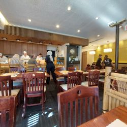 Sakura Bana Restaurant - Inside