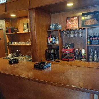 Cigar Art - Oak Cliff - Nice coffee bar - Tobacco Shops Near Me - Dallas, Texas Cigar Art - Oak Cliff - Nice coffee bar - Tobacco Shops Near Me - Dallas, Texas